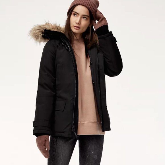 Aritzia winter parka - Picture 8 of 8